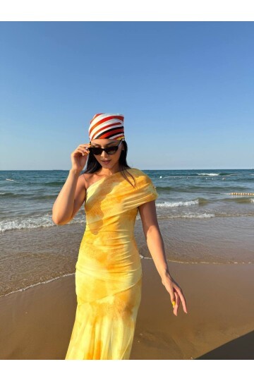 3801-SARI TEK OMUZ DRAPELİ TÜL ELBİSE