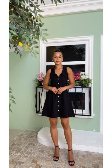 3808-SİYAH BEBE YAKA TOP DÜĞMELİ ELBİSE