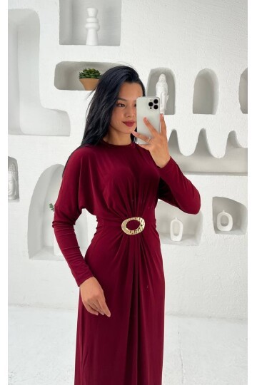 3831-BORDO ELİPS TOKALI ÖNDEN DÜĞÜMLÜ SANDY ELBİSE