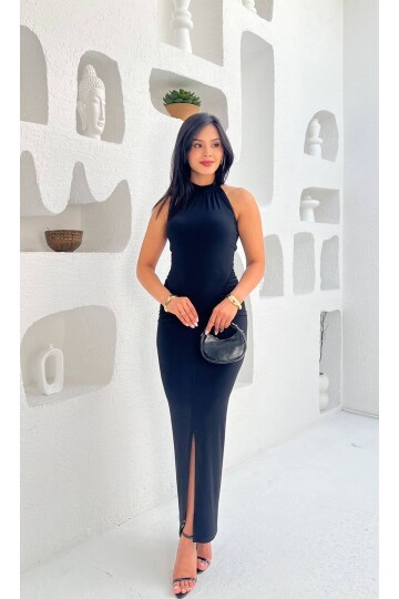 3844-SİYAH YANLARI BÜZGÜLÜ BALIK ETEK ELBİSE