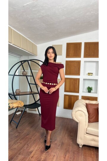 3851-BORDO TEK OMUZ ZİNCİR KEMERLİ ELBİSE