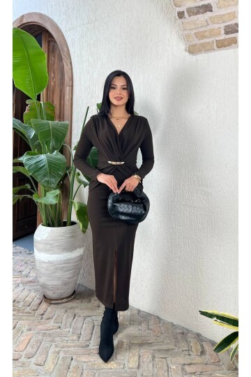 3862-KAHVE ÖNÜ DÜĞÜMLÜ TOKALI ELBİSE