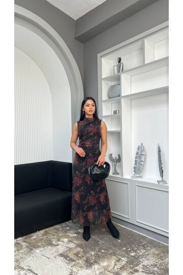 3871-.ÇİÇEK DESEN SIFIR KOL YANLARI DRAPELİ ELBİSE